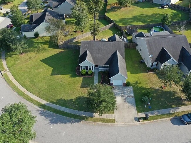 Building Photo - 5101 Thornton Dr