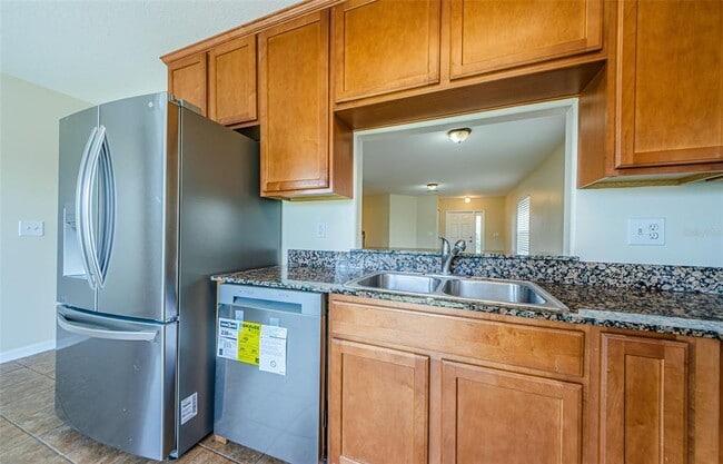 Building Photo - 1348 Impatiens Ct