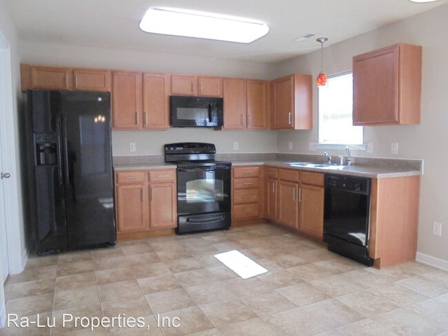 Building Photo - 3 br, 2 bath House - 4322 Portico Ln