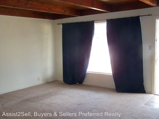 Building Photo - 1609 Memory Ln