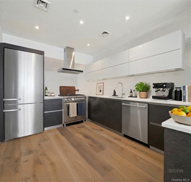 Foto del edificio - 128 W 26th St