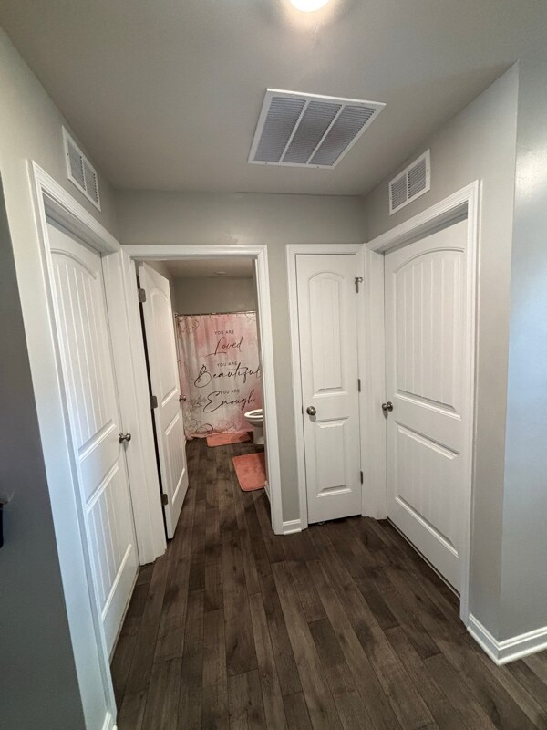 Foto del edificio - 1612 Liam Dr