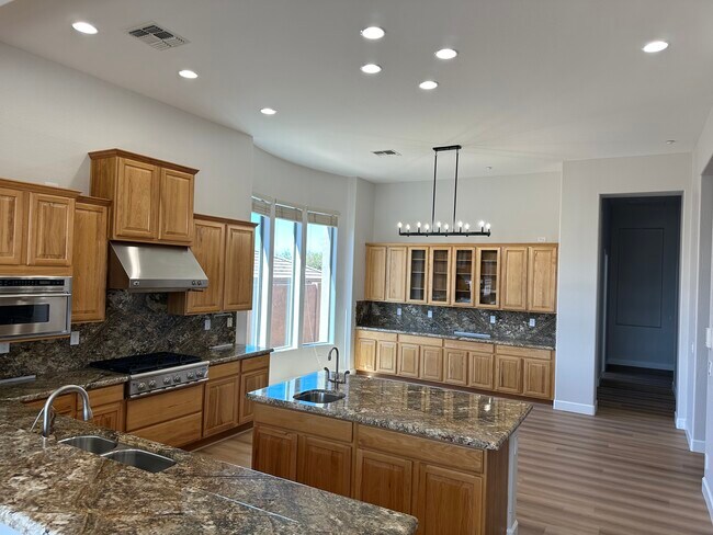 Foto del edificio - 42107 N Mountain Cove Dr
