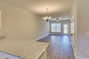 Foto del edificio - 509 Knox Avenue to Bradleyville Rd