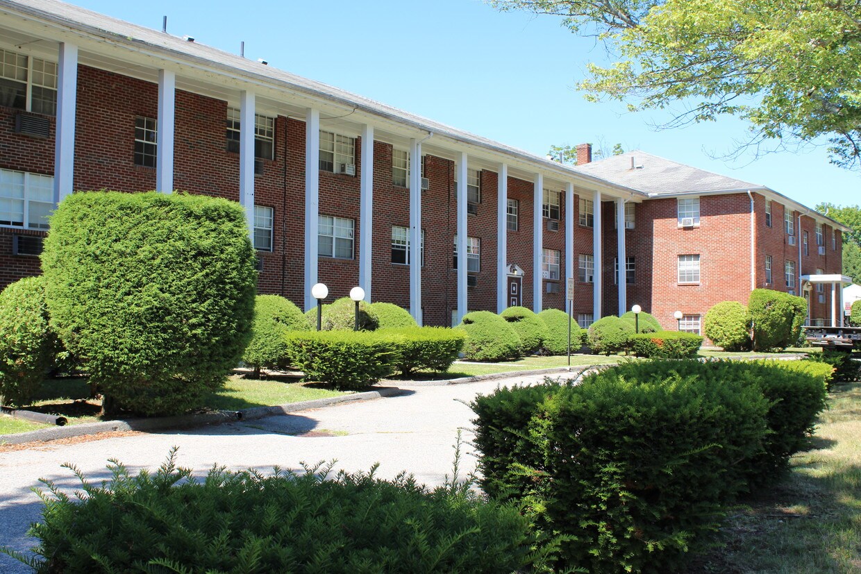 510 Sherman St, Canton, MA 02021 Apartments in Canton, MA