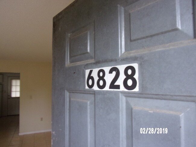 Building Photo - 6828 Hunt St, Milton