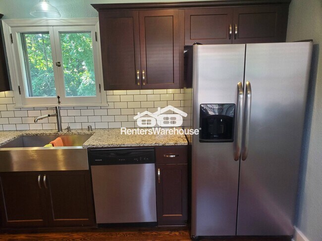 Foto del edificio - 3439 S 45th St