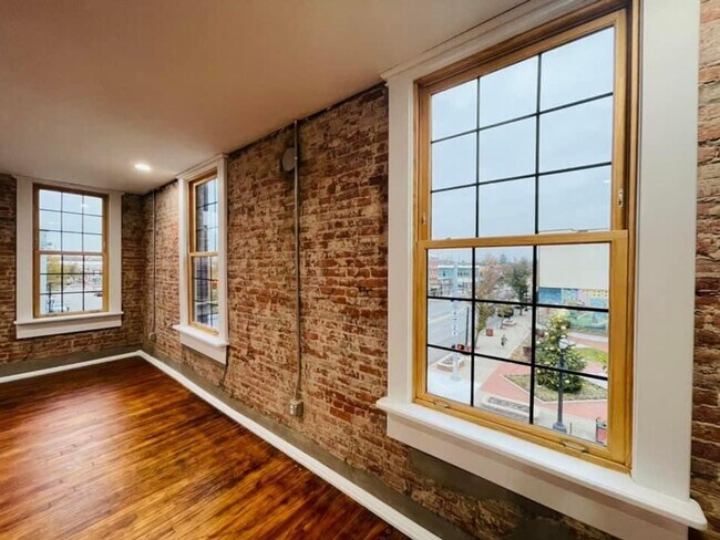 Foto del edificio - 702 Lincolnway