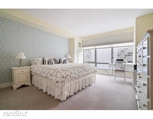 Building Photo - 2 br, 2.5 bath Apartment - 1 Avery St Apt 10G