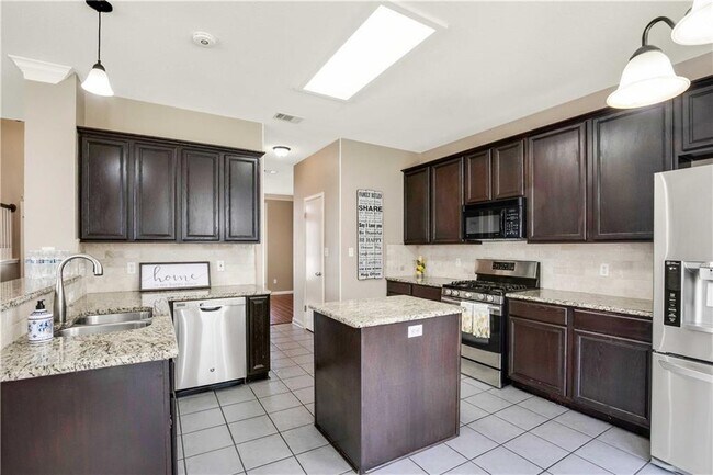 Foto del edificio - 1102 Deer Horn Cove