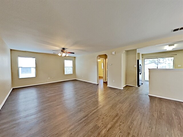 Foto del edificio - 12423 Silver Mine