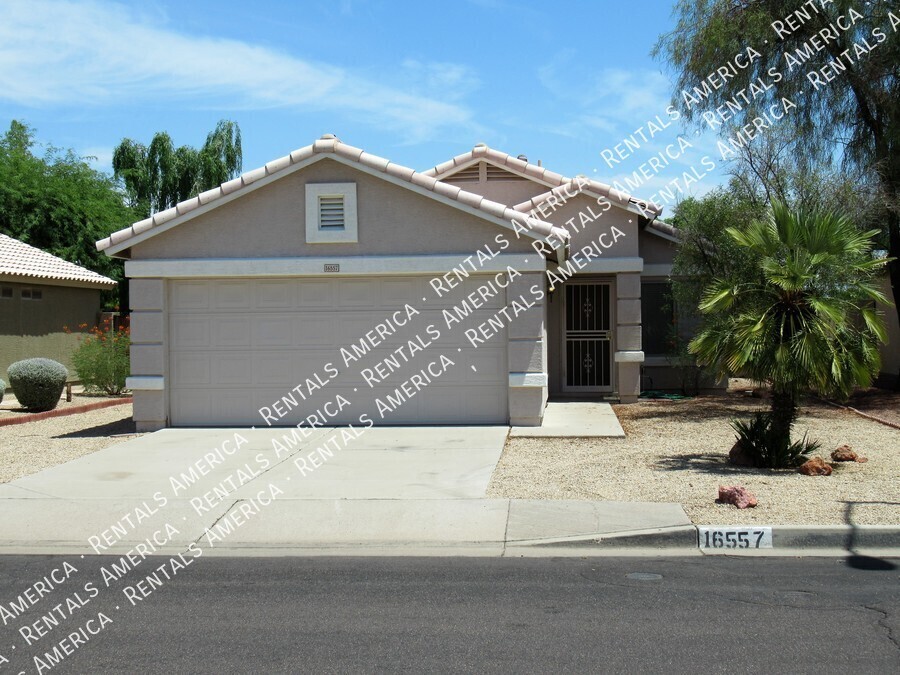 Foto principal - 16557 N 157th Ave