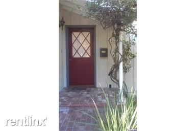Primary Photo - 3223 Park Vista Dr