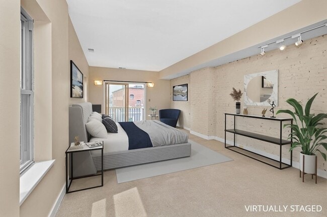 Foto del edificio - 296 Meridian St