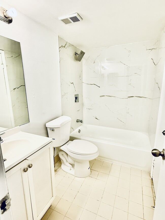 Foto del edificio - 8520 SW 212th St