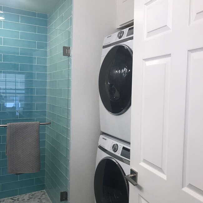 Guest Bathroom with Laundry - 1325 Park Ave SW