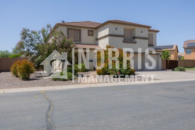 Building Photo - Large Home with Plenty of Room in Coolidge