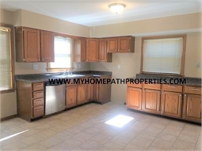 Building Photo - 8163 W Muriel Pl