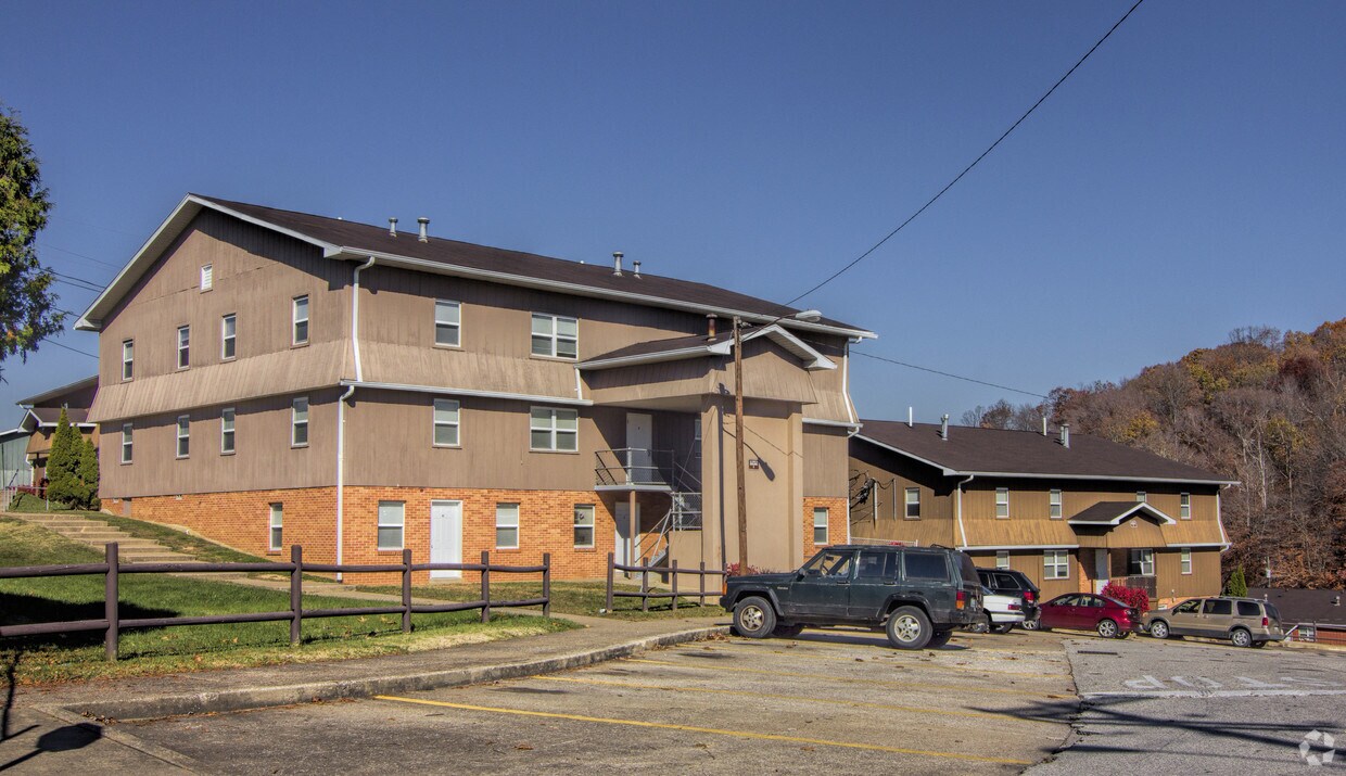 Bruce Apartments Ashland, KY