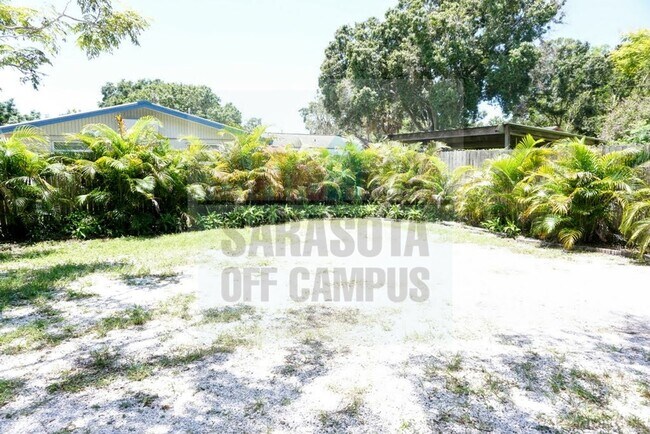 Photo - 1148 Highland St Apartment