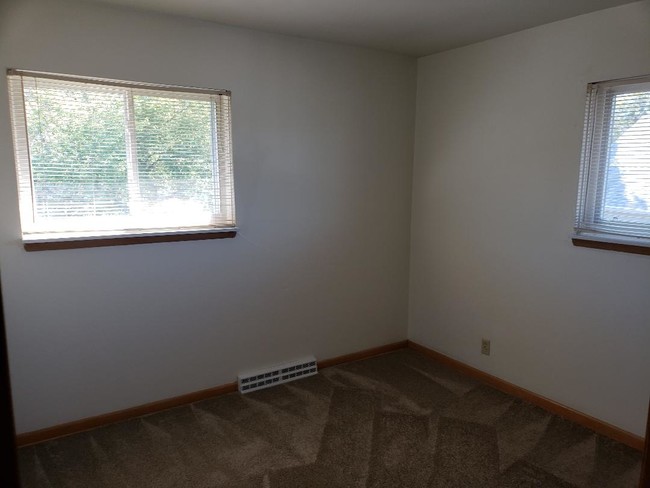 2nd Bedroom - 9019 W Beloit Rd