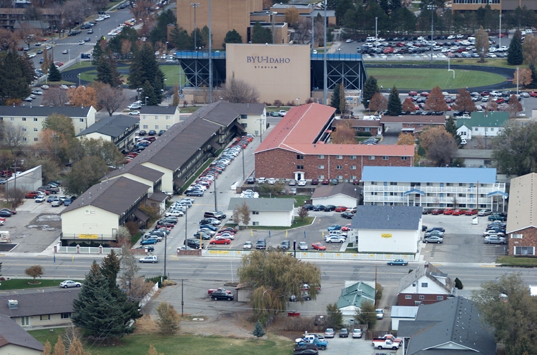 Primary Photo - Birch Plaza/Birchwood