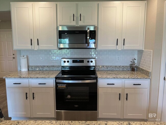 Foto del edificio - 23105 Shadowridge Dr