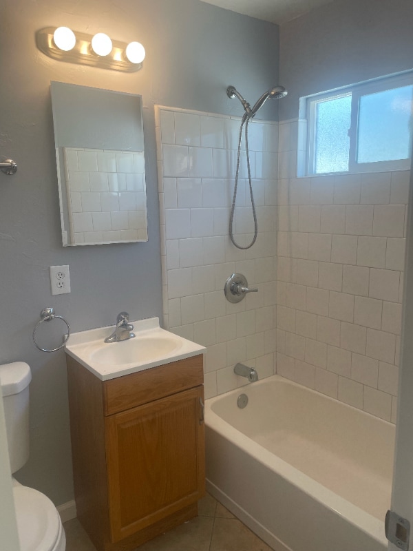 Building Photo - 7770 University Ave