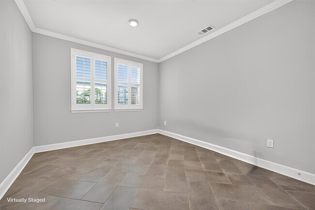 Building Photo - 6804 Westview Dr