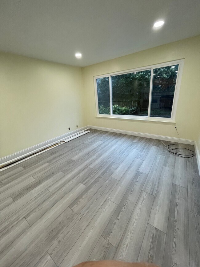 Foto del edificio - 142 22nd Ave