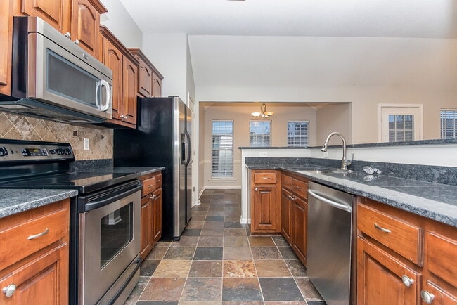 Building Photo - 11629 Leewood Dr