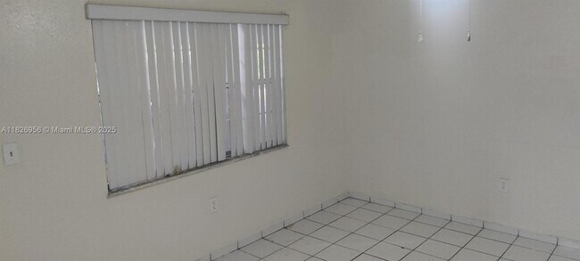 Foto del edificio - 5100 SW 41st St