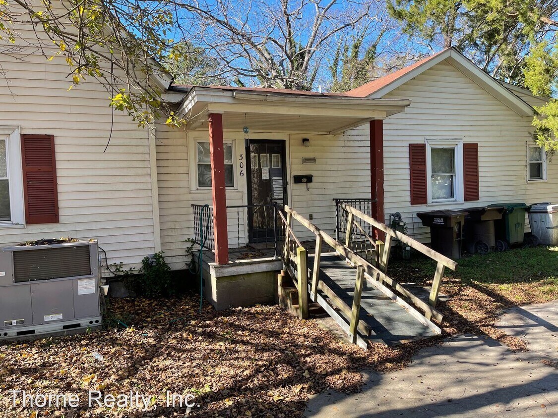 2 br, 1 bath House 306 E Granville Street House for Rent in Tarboro
