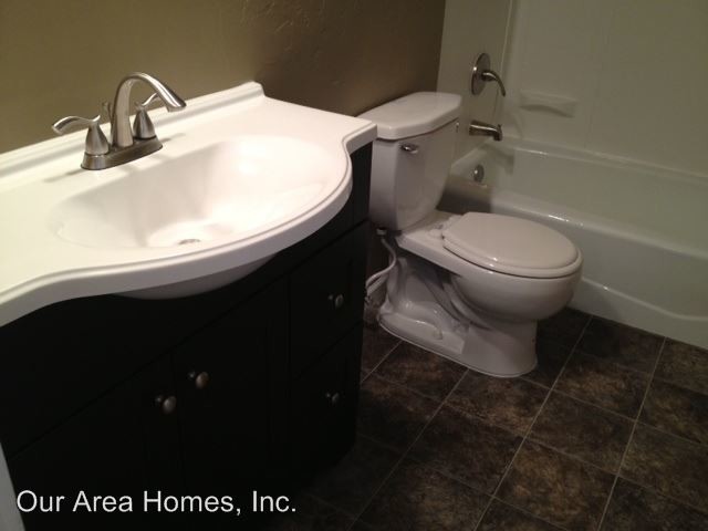 Building Photo - 8634 S Maplebrook Cir