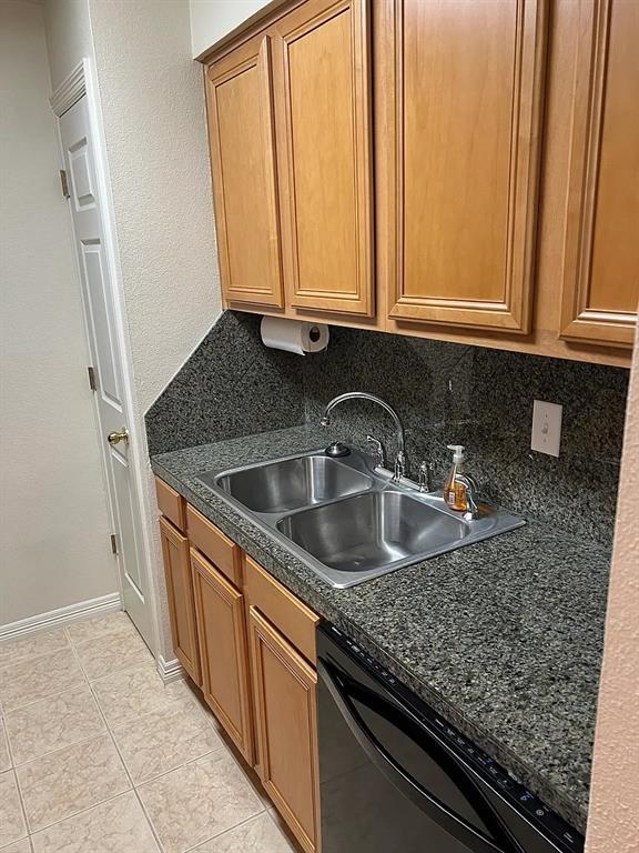 Foto del edificio - 3224 Timmons Ln
