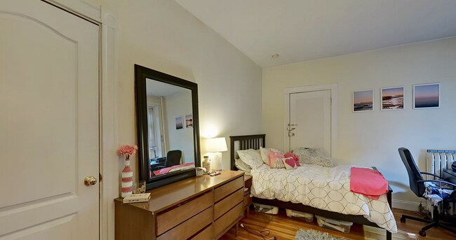 Foto del edificio - 1130 Commonwealth Ave