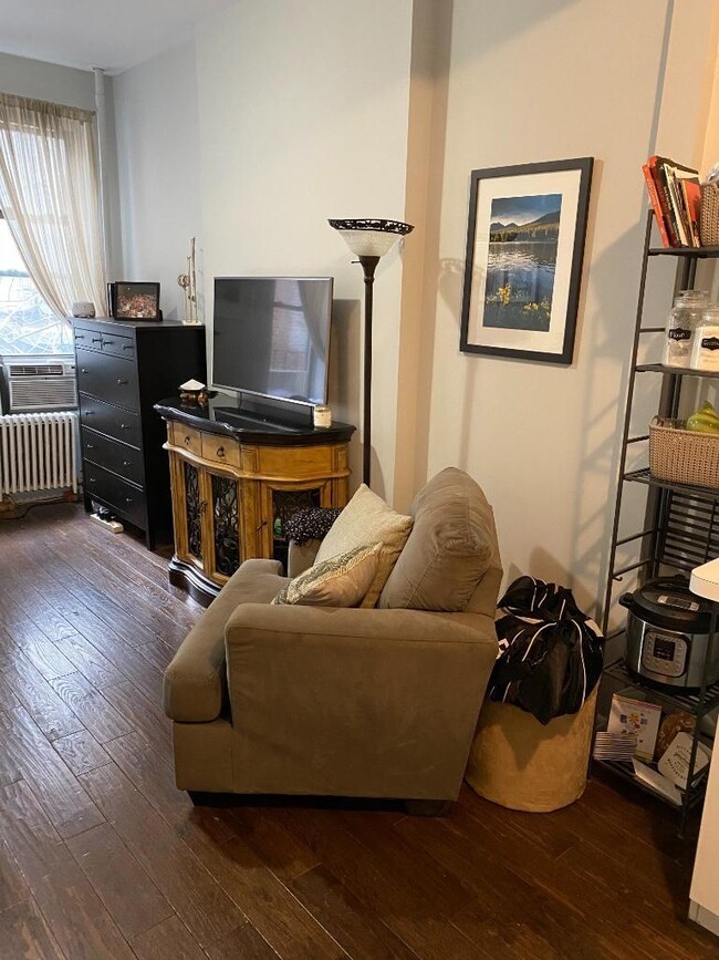 Building Photo - 0 bedroom in NEW YORK NY 10128
