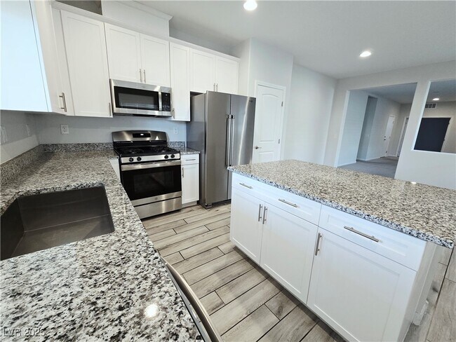 Foto del edificio - 5846 Steinbeck Vly St