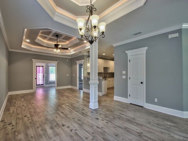 Building Photo - 114 Carousel Cir