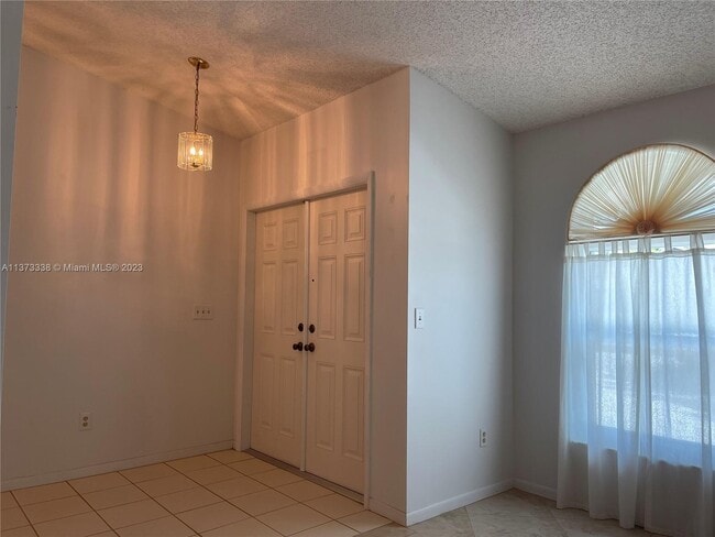 Building Photo - 2171 NW 76th Ave