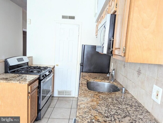 Foto del edificio - 216 Church St