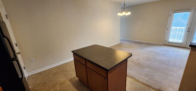 Foto del edificio - Great condo near Hanes Mall area, Clemmons and I40