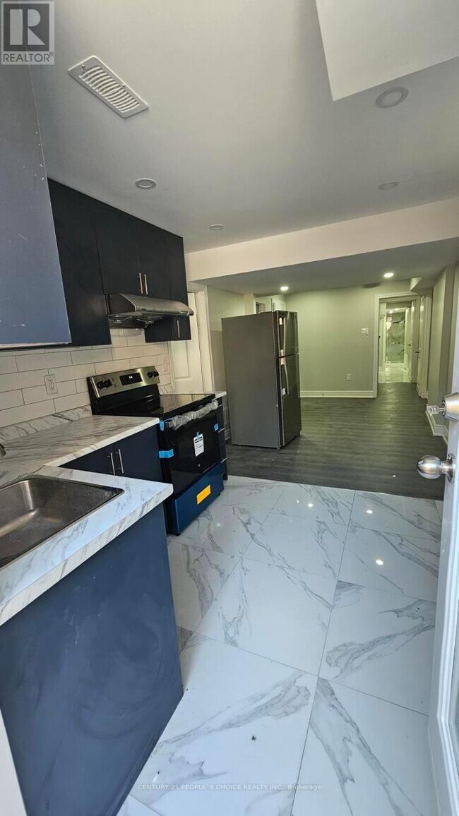 Building Photo - 37 Quinton Ridge