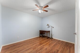 Building Photo - 7764 Park Falls Dr