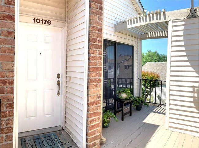Foto del edificio - 10176 Oakberry St