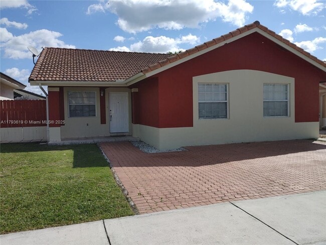 Building Photo - 1137 NW 128th Pl