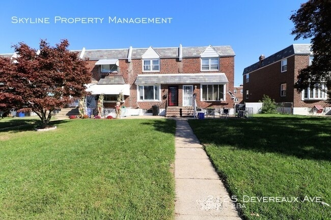 Building Photo - 2125 Devereaux Ave