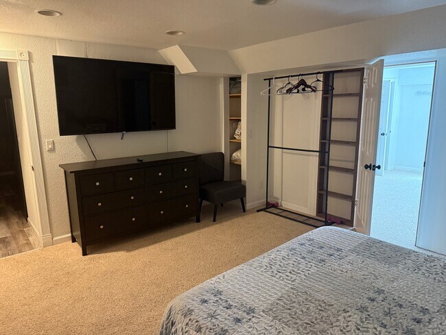 Foto del edificio - 6373 Ponderosa Way