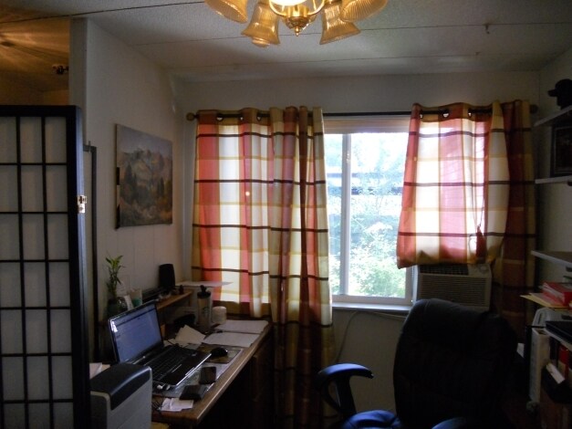 Foto del edificio - 1255-1269 E 5600 S