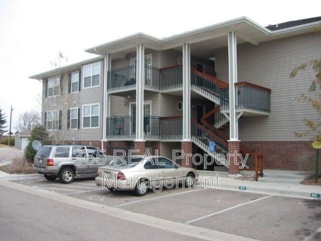 Building Photo - 2551 W 24th St